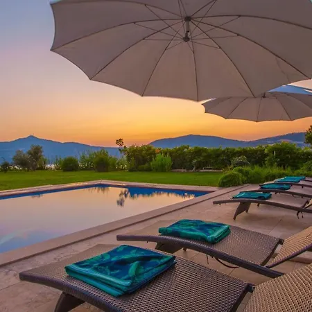 Kalkan 5 Bedroom Luxury Villa 7073